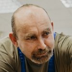 Operátor ve skladu pohonných hmot